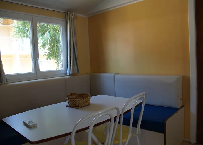 International 3* Calvi (Corsica)